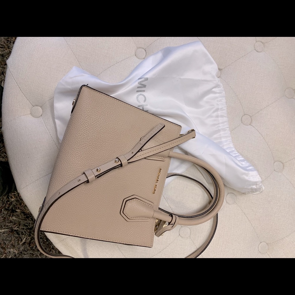Michael Kors Mercer Mesium